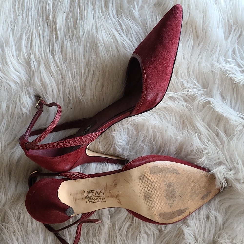 Suede shoes - Picture 3 of 3